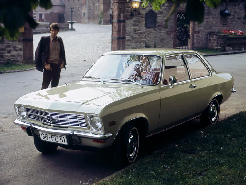 Opel 1900 1 поколение, купе (10.1970 - 07.1975)
